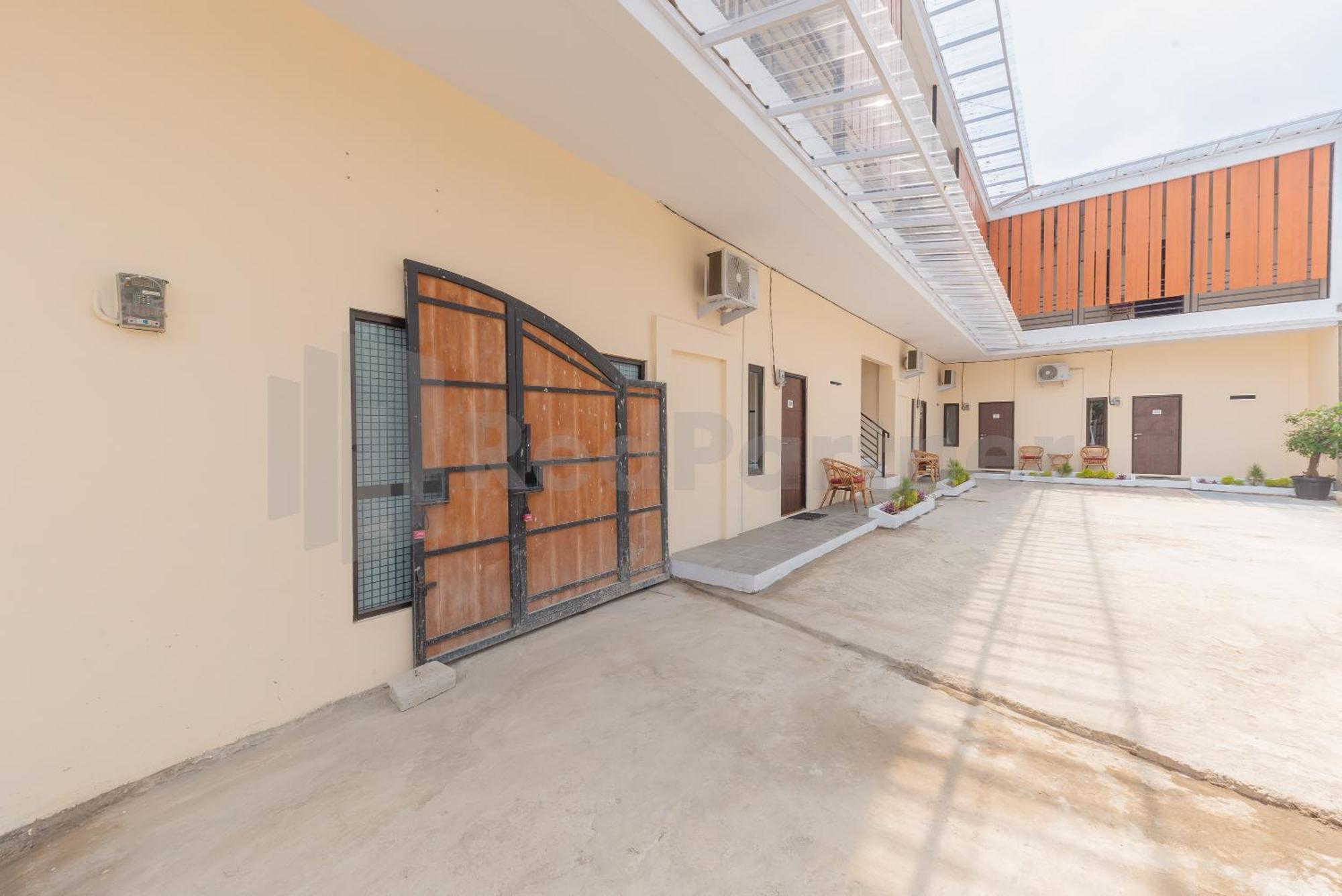 Rumah Panda Guesthouse Redpartner Tangkil  Exteriér fotografie